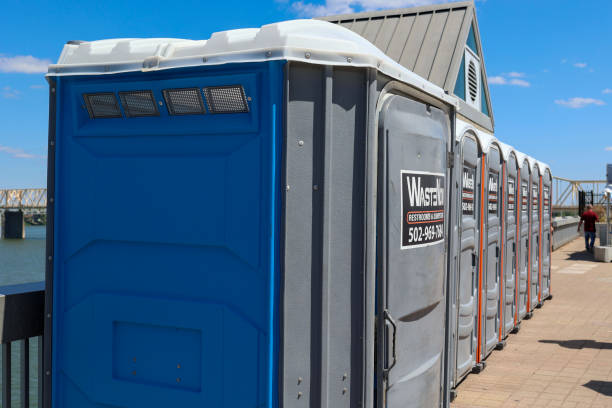 Best Deluxe Portable Toilet Rental  in University Center, VA